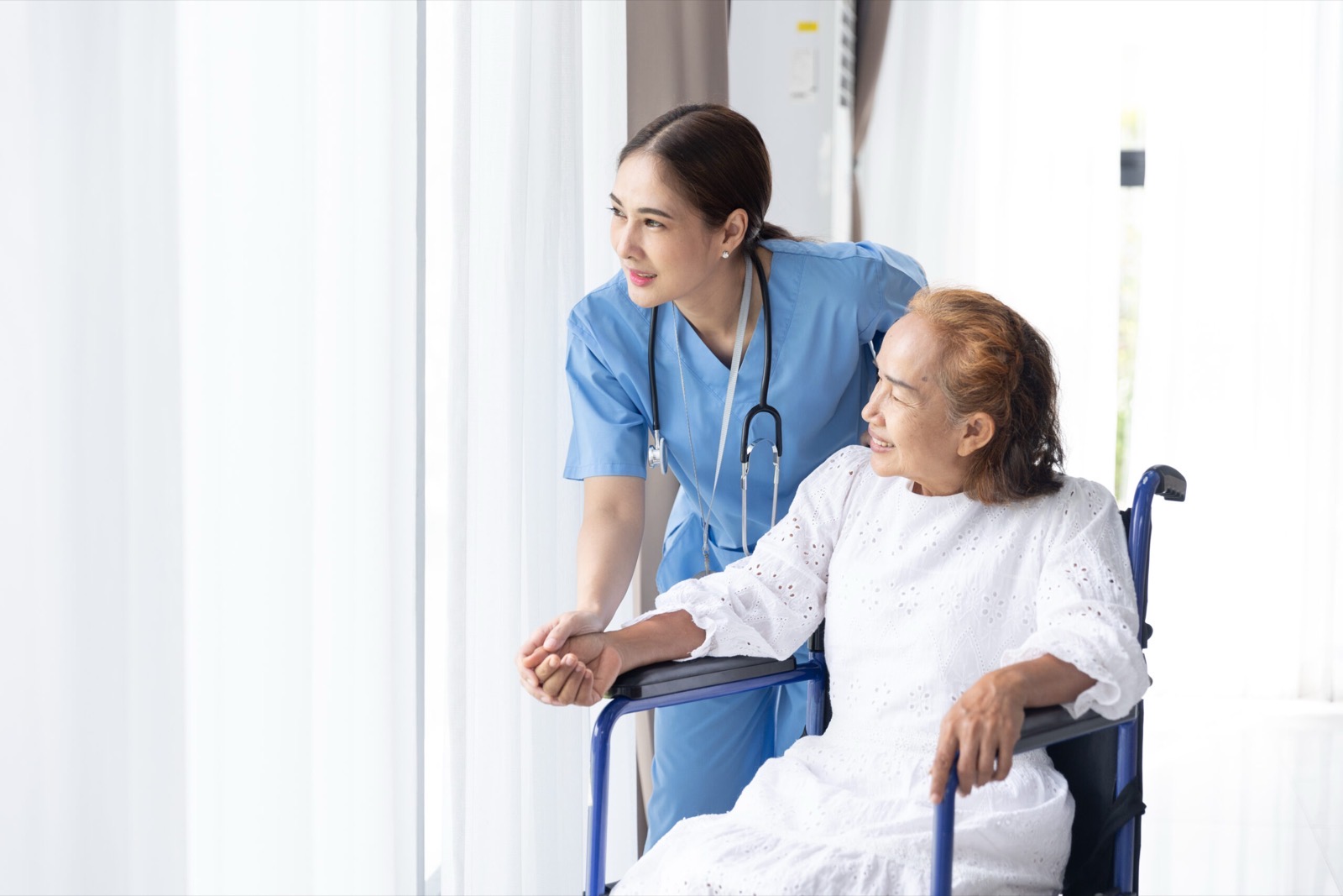 How To Make the Most of Your Career as a Travel Nurse