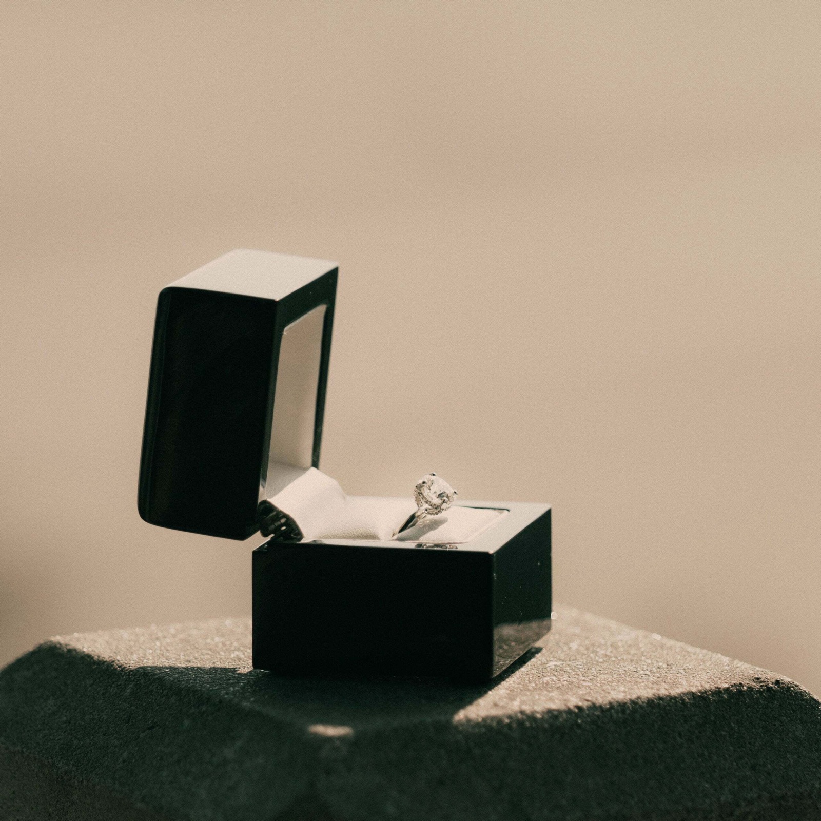Popping the Question on a Road Trip: Keys for a Perfect Proposal