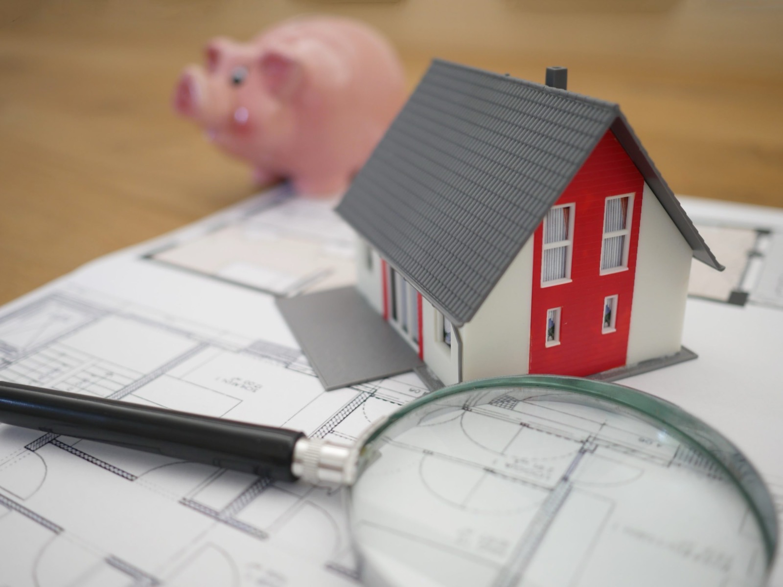 9 Easy Ways to Save Money in 2020
