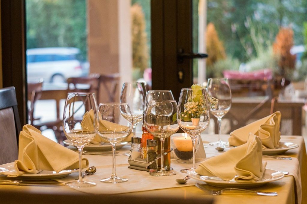 5 Great Life Hacks for Restaurant Owners